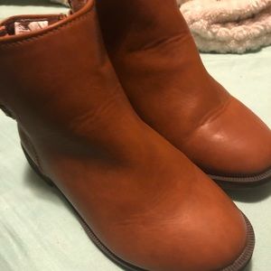 Little girl boots size 8